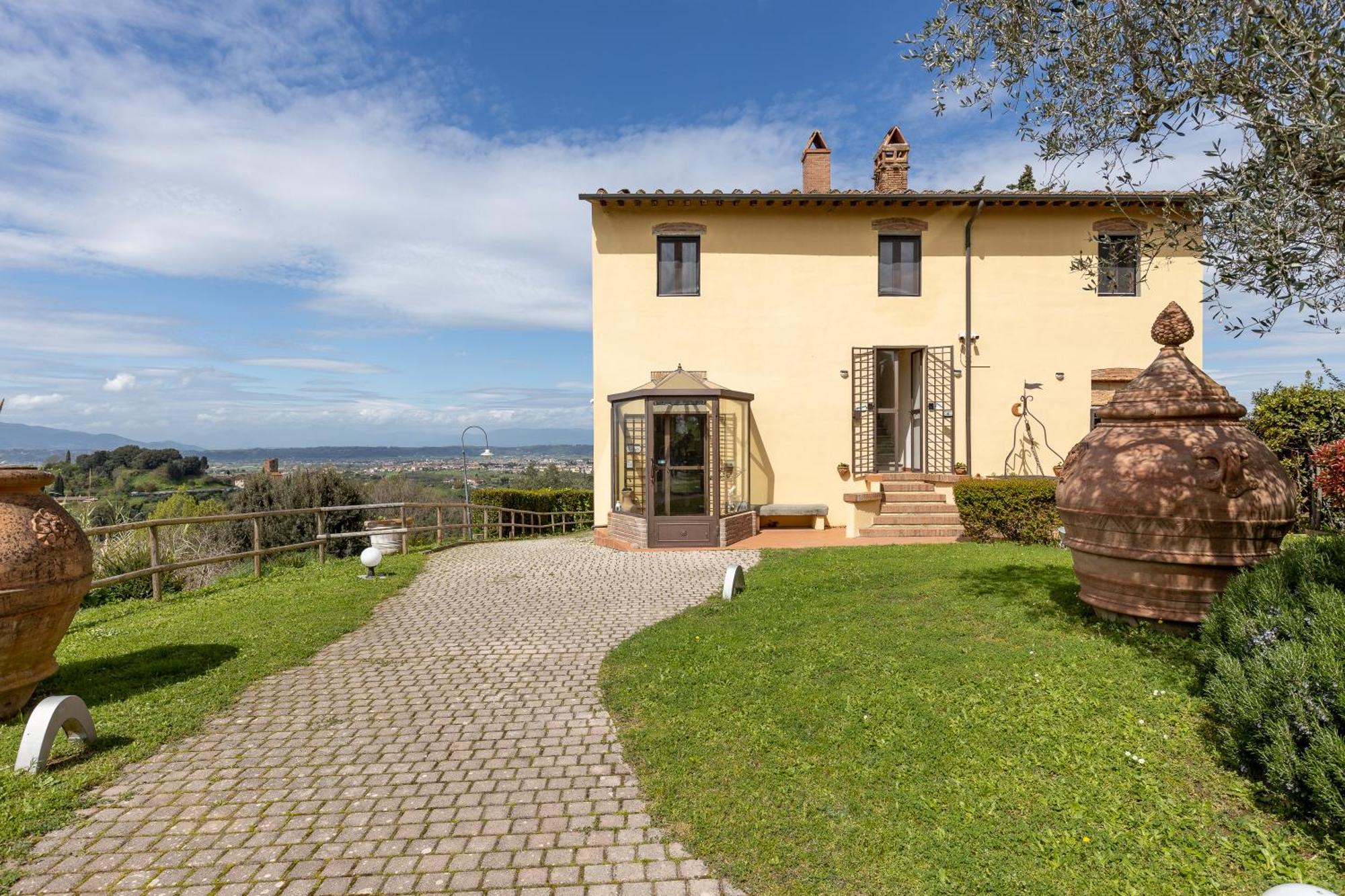 Residence Montevecchio Montopoli in Val dʼArno Exteriör bild
