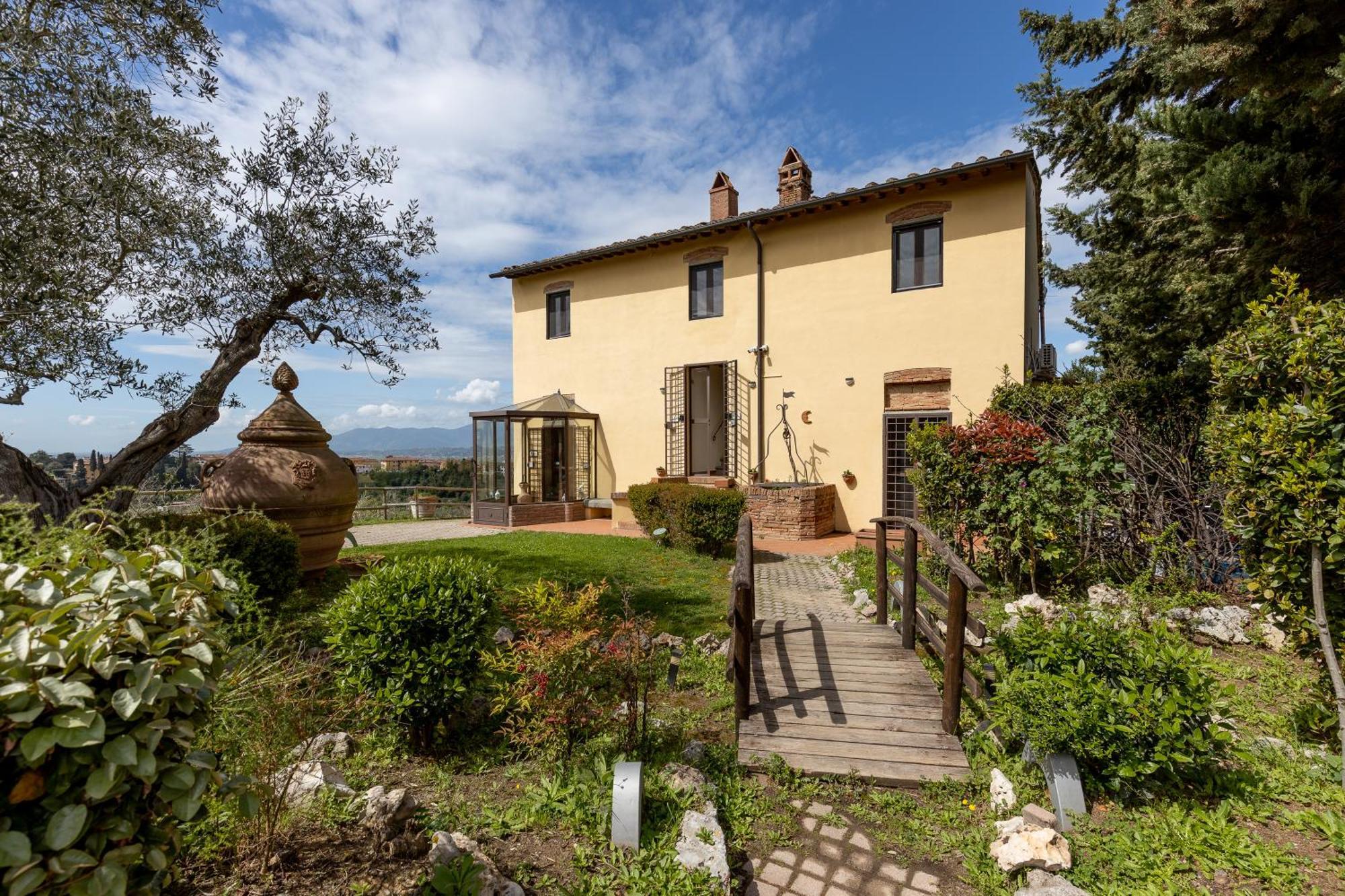 Residence Montevecchio Montopoli in Val dʼArno Exteriör bild